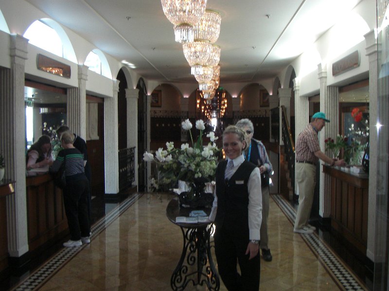 CIMG0100.JPG - Mina in the Atrium. That's Done and Sandy in the background on the right.