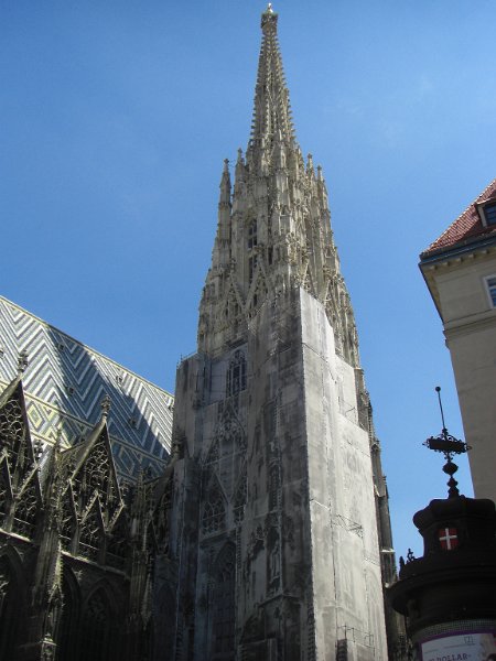 CIMG0217.JPG - Many of the old buildings and cathedrals were being restored wherever we went.