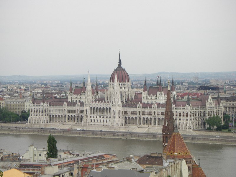 CIMG0300.JPG - Parliament building.