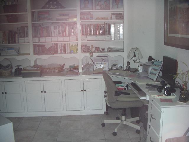 CIMG0169.JPG - Marsha's office.